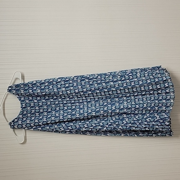 NWT Max Studio xsmall fully lined float dress - Picture 3 of 5